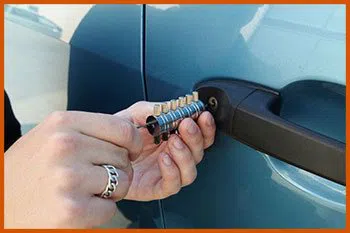 Columbus City Locksmith Columbus, OH 614-335-6038 - 14a-car-lock-smith